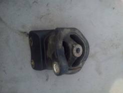 Подушка коробки передач. Honda CR-V, RD5 Двигатели: K20A, K20A4