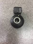 Датчик детонации. Nissan: Teana, Skyline, Cedric, Elgrand, Otti, Exa, Leopard, Figaro, Gloria, Stagea, Cefiro, Fuga Двигатели: VQ25DE, VQ25DD, VQ25HR...