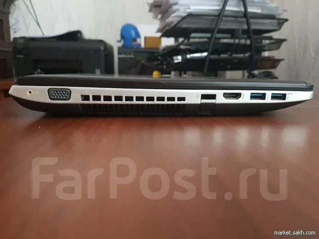 Asus N56. 15.4", 2 400����, ��� 6 ��, ���� 700���, WiFi: 1, Bluetooth: 1, ����������� �� 3��. ����