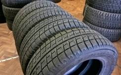 Bridgestone Blizzak Revo2. Всесезонные, 2009 год, износ: 5%, 4 шт