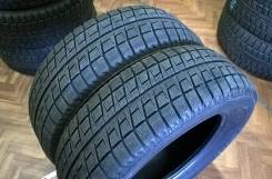 Bridgestone Blizzak Revo2. Всесезонные, 2009 год, износ: 5%, 2 шт