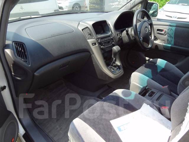 Салон Toyota Фото