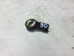 Датчик детонации. Mitsubishi Colt Plus, Z21A, Z22A, Z23A, Z23W, Z24A, Z24W Mitsubishi Lancer, CX2A, CY2A Mitsubishi Colt, Z21A, Z22A, Z23A, Z23W, Z24A...