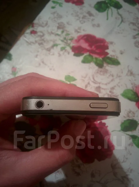 Apple iPhone 4s 64Gb. �/� ����