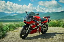 Yamaha YZF R6. 600 куб. см., исправен, птс, без пробега