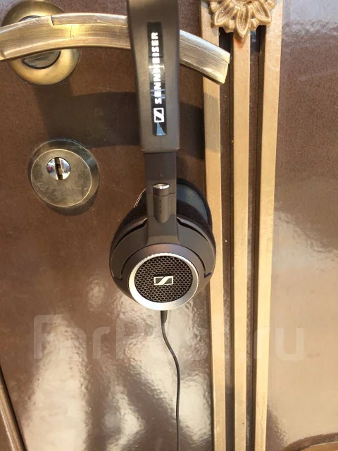 Sennheiser HD 239 ����