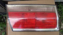 Вставка багажника. Toyota Crown, JZS175, JZS179, JZS173, GS171, JZS171 Двигатели: 1JZGE, 1GFE, 2JZFSE, 2JZGE