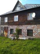 Продам 3х этажный дом. Улица Тульская,Детский санаторий, р-н Краснофлотский, площадь дома 300 кв. м., централизованный водопровод, электричество 30 кВ...