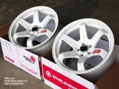 RAYS VOLK RACING. 8.0/9.0x18, 5x100.00, ET35/25, ЦО 73,1 мм.