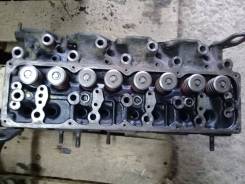 Головка блока цилиндров. Nissan Atlas, P4F23 Двигатель TD27