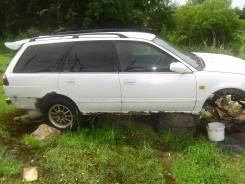 Nissan Avenir. автомат, 4wd, 2.0 (140 л.с.), бензин, 210 000 тыс. км