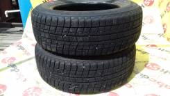 Bridgestone Blizzak Revo1. Всесезонные, износ: 10%, 2 шт