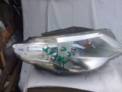 Фара. Volkswagen Passat CC
