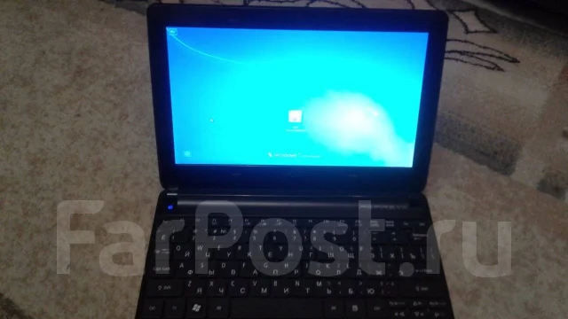 Acer Aspire One. 10.1", 1,6����, ��� 1024 ��, ���� 250���, WiFi: 1, ����������� �� 6��. ����