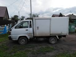 Toyota. Продается грузовой фургон Liteace, 2 000 куб. см., 1 000 кг.