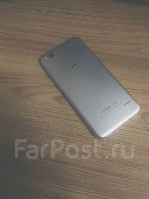 ZTE Blade S6. �/� ����