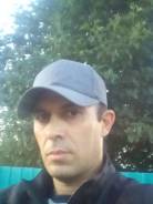Грузчик.