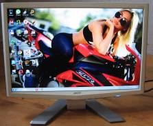 Acer. 19" (48 см), технология LCD (ЖК)