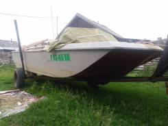 Триумф. 1993 год год, длина 5,00 м., двигатель подвесной, 175,00 л.с., бензин