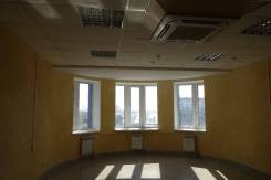 Офисное помещение, 107.9 м2, 1 этаж. 107 кв. м., улица Тургенева 49, р-н Центральный. Вид из окна