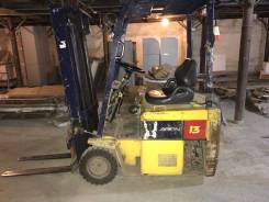 Komatsu. Погрузчик вилочный 13M