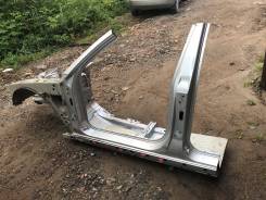 Передняя часть автомобиля. BMW 7-Series, E66