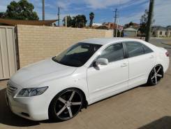 Vossen. 7.5x17, 5x114.30, 5x114.30, ET40, ЦО 73,1 мм.