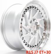 Rotiform. 7.0x15, 4x100.00, 4x114.30, ET30, ЦО 73,1 мм.
