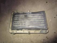 Корпус воздушного фильтра. Nissan Micra, K11E