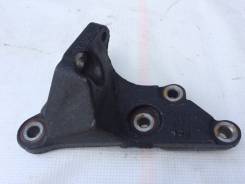 Кронштейн крепления подушки двигателя Toyota 1NZFE 2NZFE. Toyota: Allion, Platz, ist, Allex, Vios, Corolla, Yaris Verso, Probox, Raum, Echo Verso, WiL...