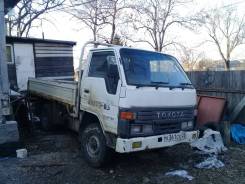 Toyota Hiace. Продам грузовик Hiace, 2 400 куб. см., 1 400 кг.