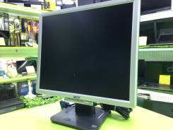 Acer. 17" (43 см)