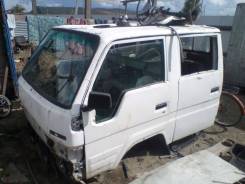 Кабина. Toyota Hiace