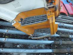 Подножка правая Hino