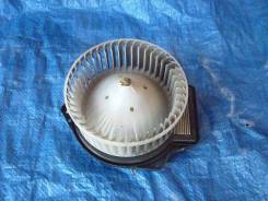 Мотор печки. Nissan Presage, U30, HU30, NU30, TNU30, VNU30, TU30, VU30 Nissan Bassara, JHU30, JNU30, JU30, JTNU30, JVNU30, JTU30, JVU30 Nissan Serena...