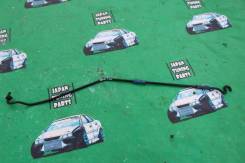 Упор капота. Subaru Forester, SG9, SG9L, SG, SG5 Двигатели: EJ205, EJ203, EJ202, EJ255