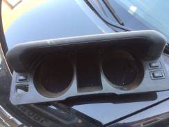 Консоль панели приборов. Mitsubishi Pajero, V46WG, V46V, V46W Двигатель 4M40