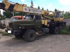 Урал 4320. Автокран Мотовилиха 2000 г 25 тонн 23 метра на Урале 4320, 2 500 куб. см., 25 000 кг., 23 м.
