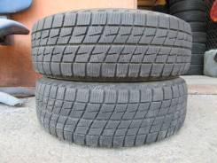 Bridgestone Ice Partner. Зимние, без шипов, 2012 год, износ: 20%, 2 шт
