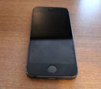 Apple iPhone 5s 16Gb. Б/у