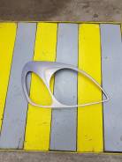 Накладка на фару. Toyota Vitz, NCP15, NCP13, SCP10, NCP10, SCP13, NCP131 Двигатели: 1SZFE, 2NZFE, 2SZFE, 1NZFE