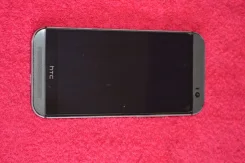 HTC One M8. �/� ����