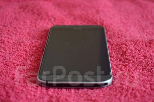 HTC One M8. �/� ����