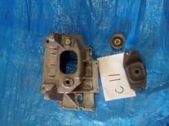Подушка коробки передач. Nissan: Wingroad, NV200, Latio, Tiida, Cube Cubic, Grand Livina, Cube, Bluebird Sylphy, Tiida Latio, March, AD, Note, Livina...