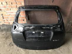 Крышка багажника. Toyota RAV4