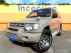 Mitsubishi Pajero. автомат, 4wd, 2.5, бензин, 67 000 тыс. км, б/п, нет птс. Под заказ