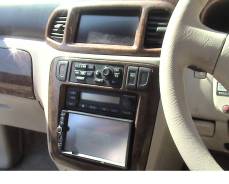 Nissan Liberty. вариатор, передний, 2.0 (147 л.с.), бензин, 200 тыс. км