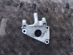Кронштейн опоры двигателя. Nissan: Micra C+C, Note, March, Micra, Cube, Sunny, Cube Cubic Двигатель CR14DE