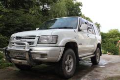 Isuzu Bighorn. механика, 4wd, 3.5 (230 л.с.), бензин, 200 000 тыс. км