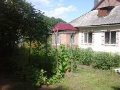 Продам дом с услугами в Углекаменске. Ул. Шахтёров 1, р-н с. Углекаменск, площадь дома 77 кв. м., централизованный водопровод, электричество 9 кВт, от...